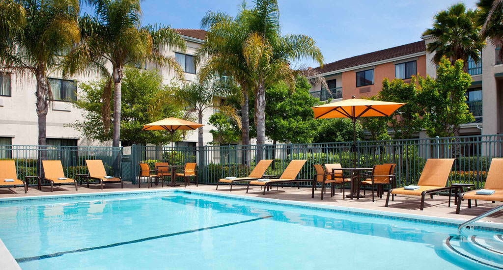 Courtyard Oakland Airport Otel Dış mekan fotoğraf
